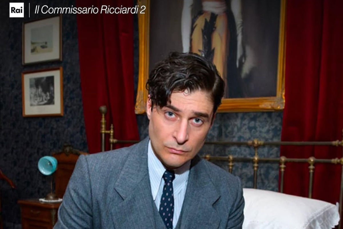 il commissario ricciardi 3 episodi