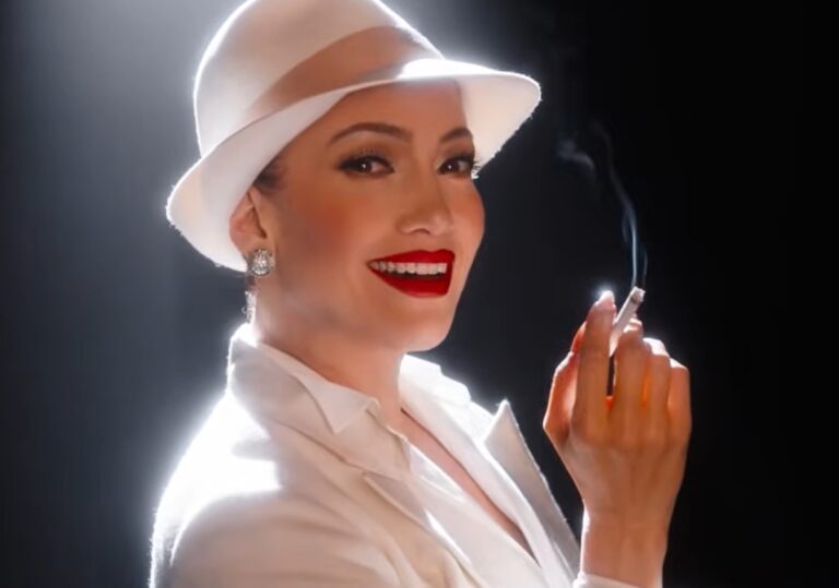 Il bacio della donna ragno, il nuovo musical con Jennifer Lopez: trama e quando esce
